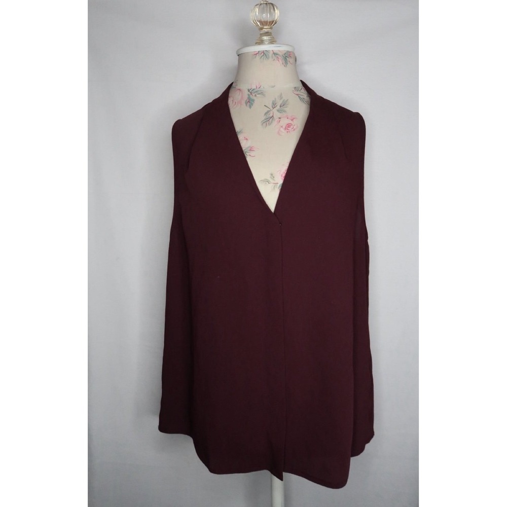 Babaton Aritzia Burgundy Sleeveless Draped V Neck Blouse Top Womens M Minimalist